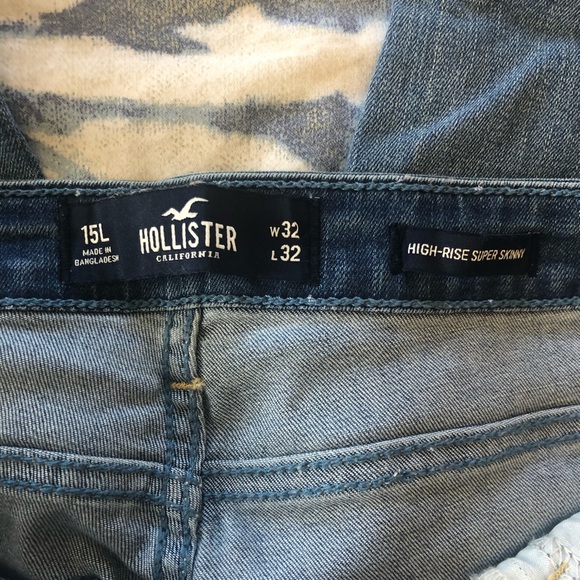 Hollister High-Rise Skinny Jeans 15L - Picture 3 of 3